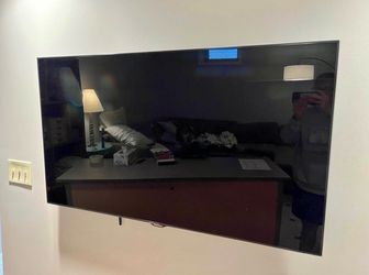Samsung 55’ TV (model no. ES7100)