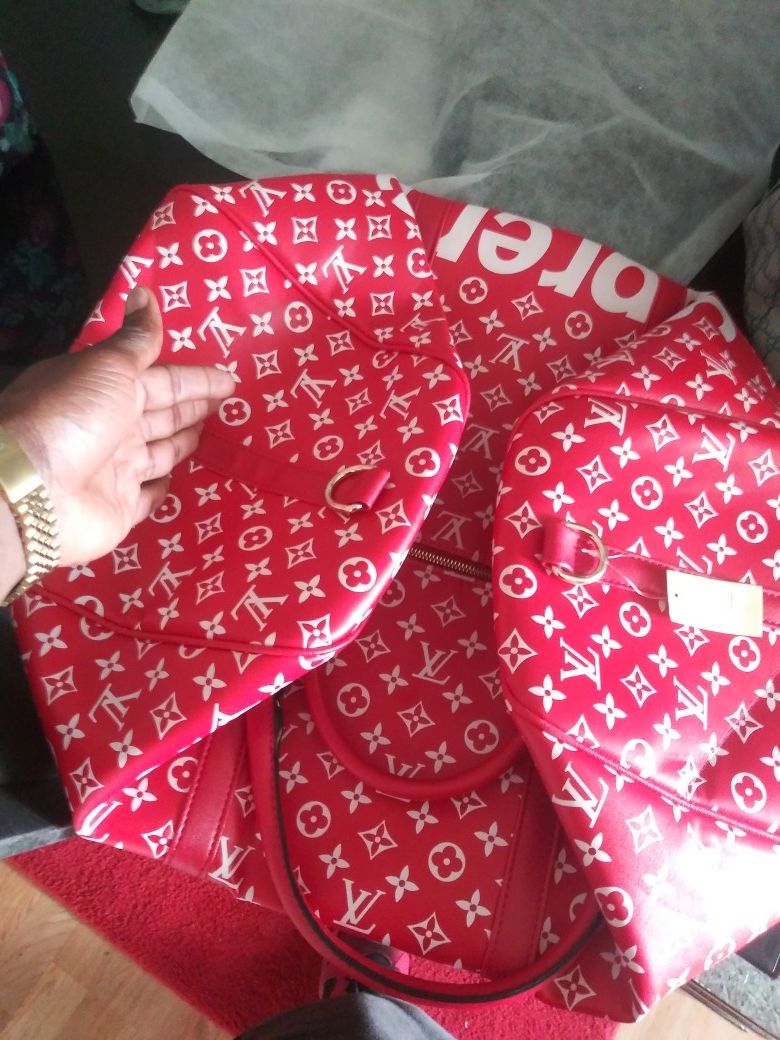 Louis vuitton hangbag