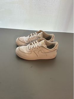 Nike Kids’ Size 3 Air Force 1s, White