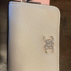 Juicy Couture Wallet 