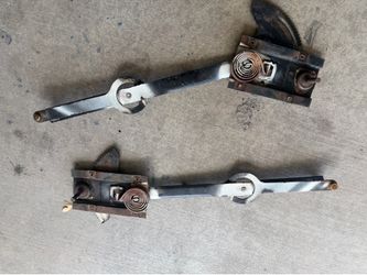 64-66 Chevy C10 window regulators