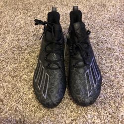 Adizero young king football cleets