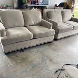 2 Couches Couch Loveseat Beige Studs