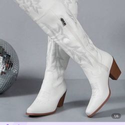 White Cowgirl Boots Size 7.5