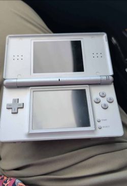 Nintendo DS lite