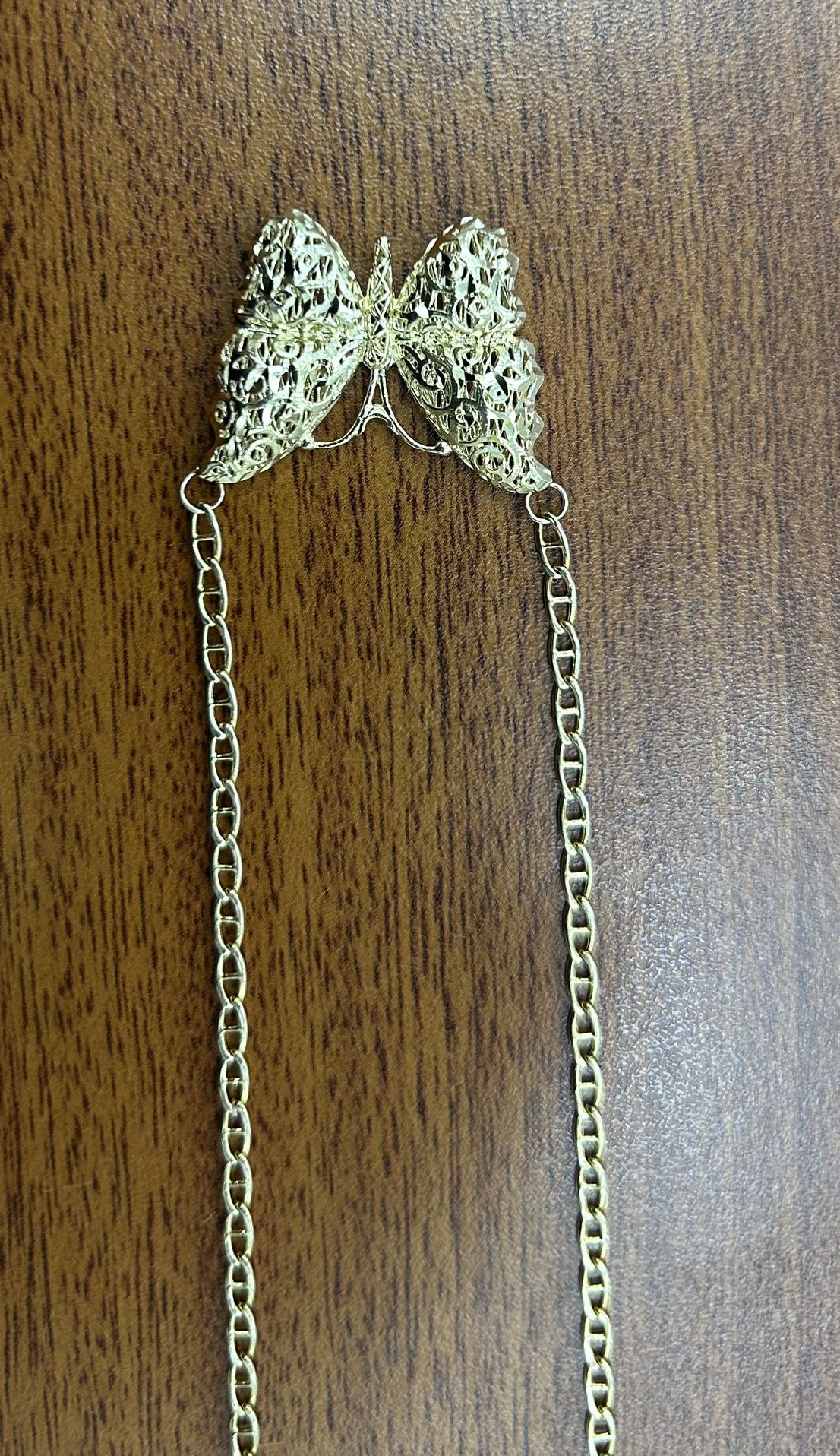 10kt Gold Necklace