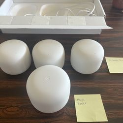 Google Mesh WiFi Router + 3 Points – Good Condotion