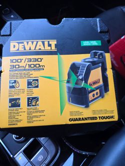 DEWALT DW088CG Self-Leveling Cross Line Laser
