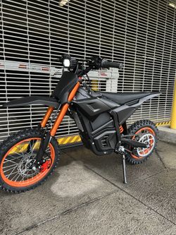 🚚 FREE Delivery - Brand New Electric E-Mini Dirt Bike, Chain Driven, 4000W, 40Mph