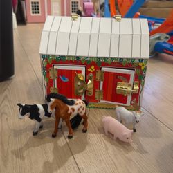 Melissa and Doug farm Barn Like New