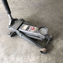 Pittsburgh 3 Ton Automotive Floor Jack with Rapid Pump