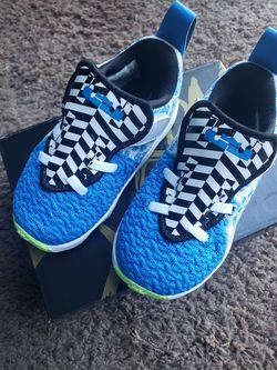 Nike Air Lebron xvii size 8c brand new w/box