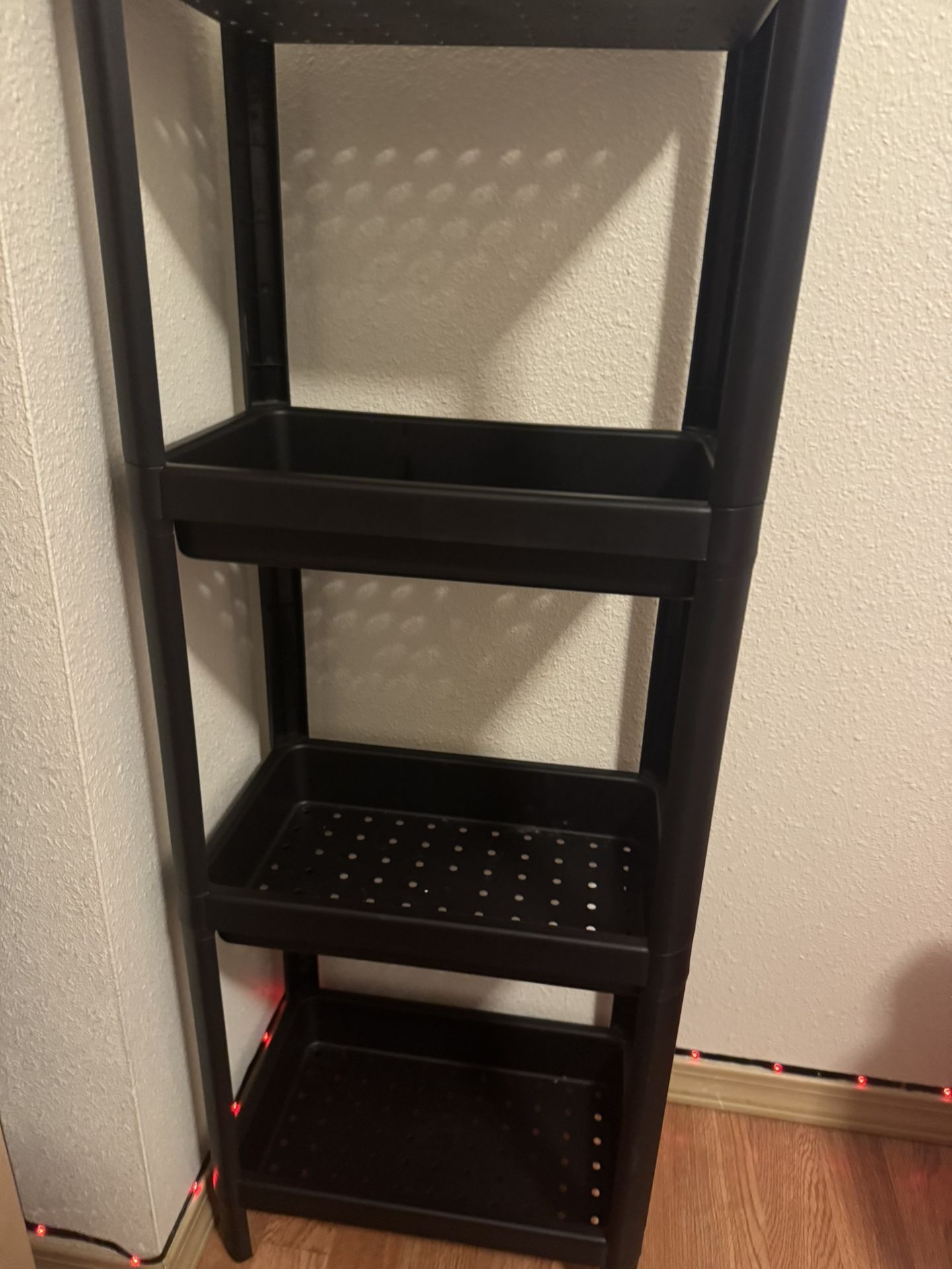 Corner Charm: Simple Storage, Stylish Space