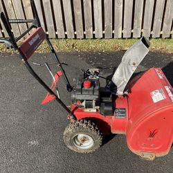 Yard Machines Snowblower 5HP 22 2 Stage Electric Start for Sale
