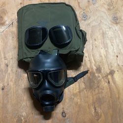 Large M40 Gas mask