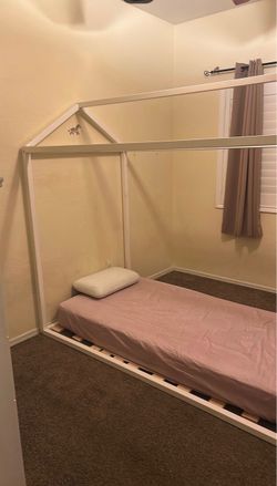 Montessori Twin Bed