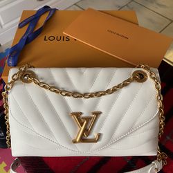 Louis Vuitton, Bags, Louis Vuitton New Wave Chain Bag Mm
