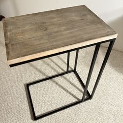 Slide table