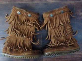 Minnetonka boots