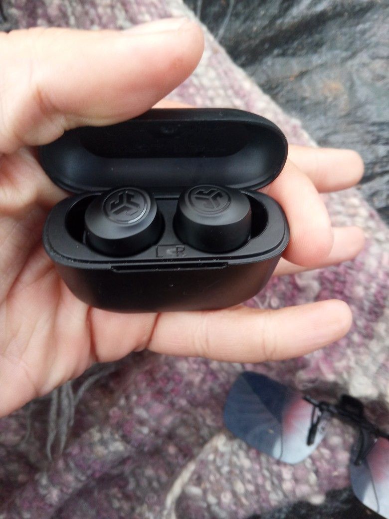 JLab JBuds Air ANC True Wireless Earbuds WITH CHARGING CASE