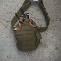 US Army Issued Canteen