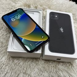 iPhone 11  Black 64 GB UNLOCKED EXCELLENT CONDITION 