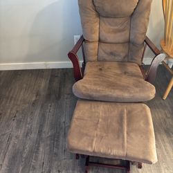 Free Chair 