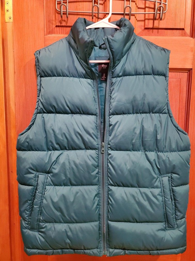 Unused Gap Puffer Vest