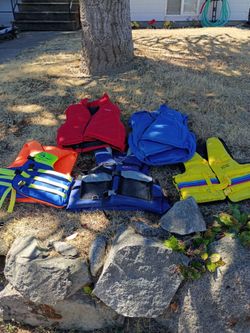 Adult life jackets