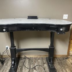 Sit/stand Desk