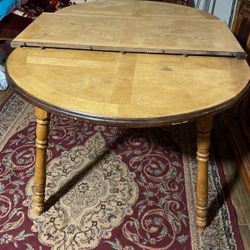 Real Wood Dining Table With A Leave Can Be Accommodated For 8 People