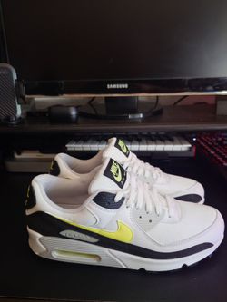 Brand New Nike Air Max 90 White Hot Lime Men's Size 10.5