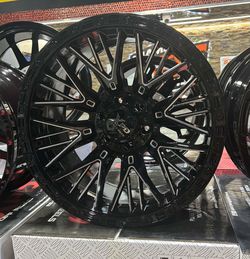 XPD-717 20X10 6X135/139.7 GLOSS BLACK MILLED. CHECK PRICE