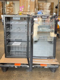 17 in. Single Zone 25-Bottle Freestanding Wine Cooler in Black with Digital Control, Removable Shelves
