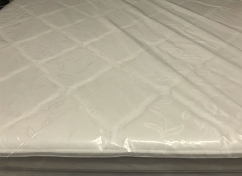 King Size Luxury Plush Pillowtop Mattress Set Home & Garden