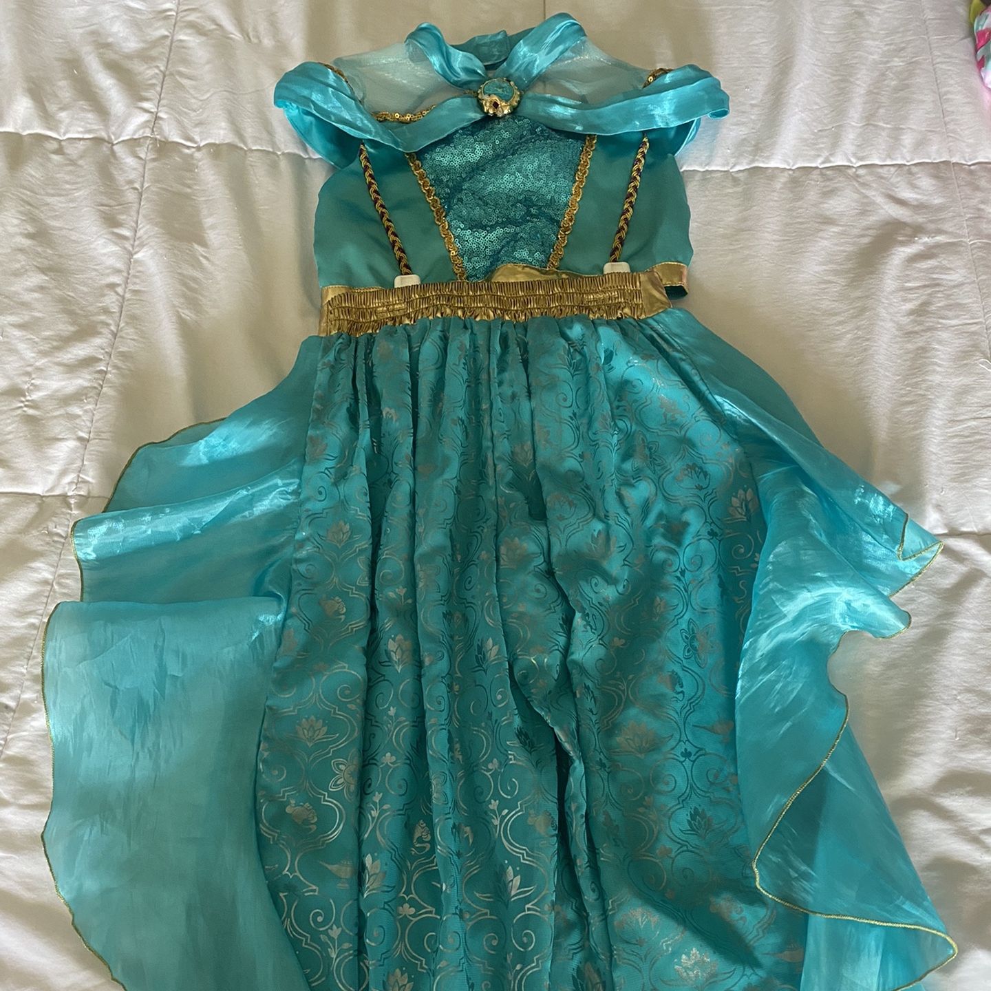 Disney Princess Jasmine Costume 7/8 for Sale in Miami, FL - OfferUp