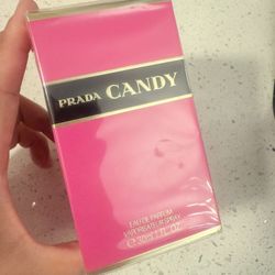 Prada Candy Eau de Parfum – Brand New Sealed (30ml / 1 fl. oz.)
