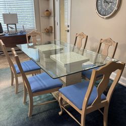 FREE GLASS TABLE WITH 6 CHAIRS