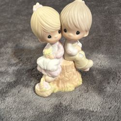 Precious Moments “Love One Another” Figurine, Vintage 1976 Jonathan & David