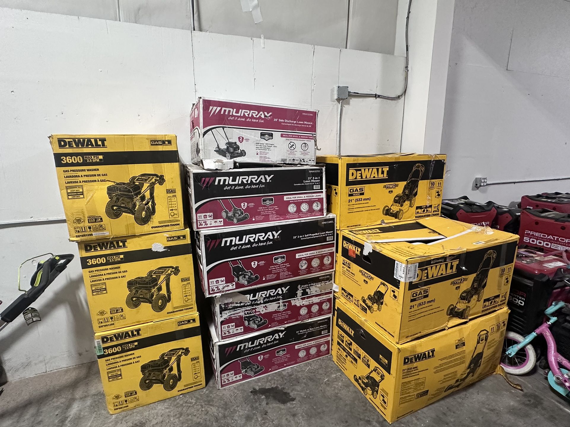 Gas Lawn Mowers