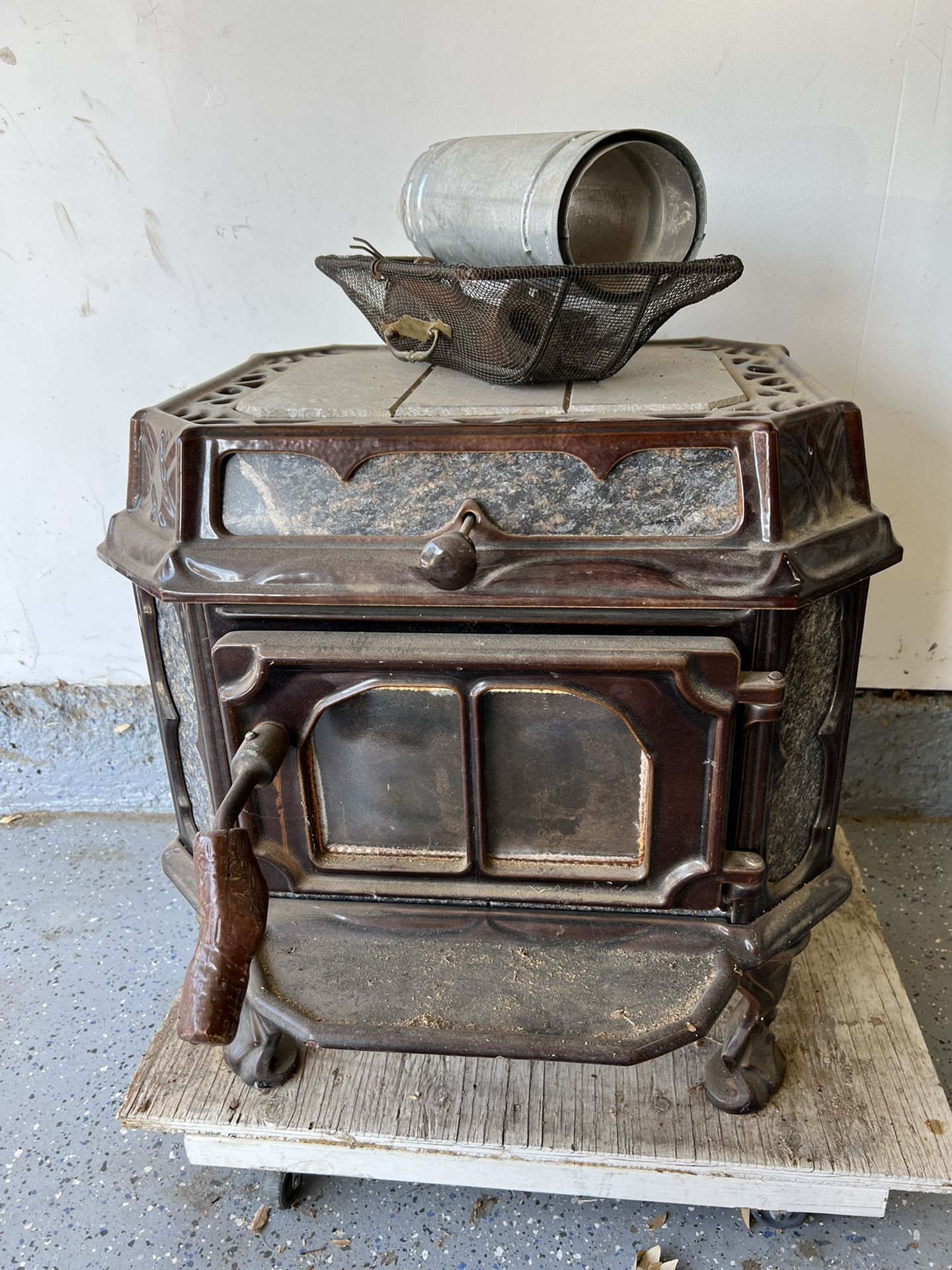 Hearth Stone Burgundy u0026 Stone Wood Burning Stove for Sale in Rancho  Cordova, CA - OfferUp