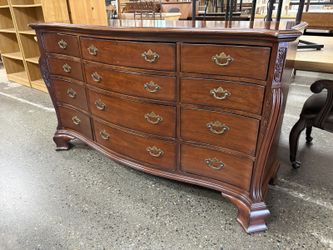 LEXINGTON Palmer Dark Wood Serpentine 12-Drawer Low Dresser