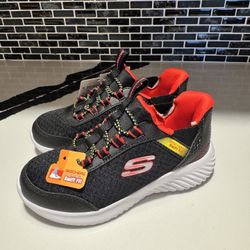 NEW- Sketchers Boys Shoes Size 12 Youth
