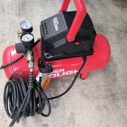 Hyper Tough Air Compressor 