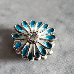 Pandora Daisy Charm