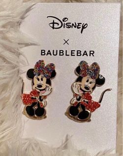 Disney’s Minnie Mouse Earrings