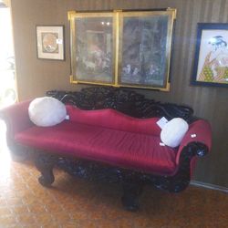 Gorgeous Hand Carved Dragon Design Asian Lounge, Did i Mention Its 100 % SILK!