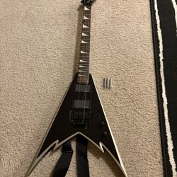 Jackson X Series King V Electric Guitar. 