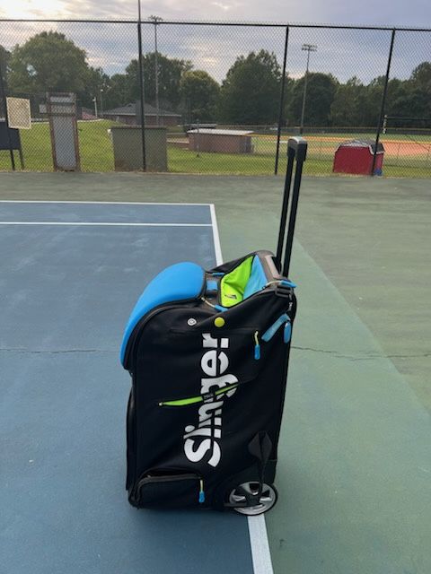 Slinger Tennis Ball Machine