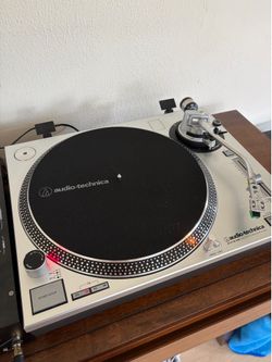 Audio Technica LP120 USB